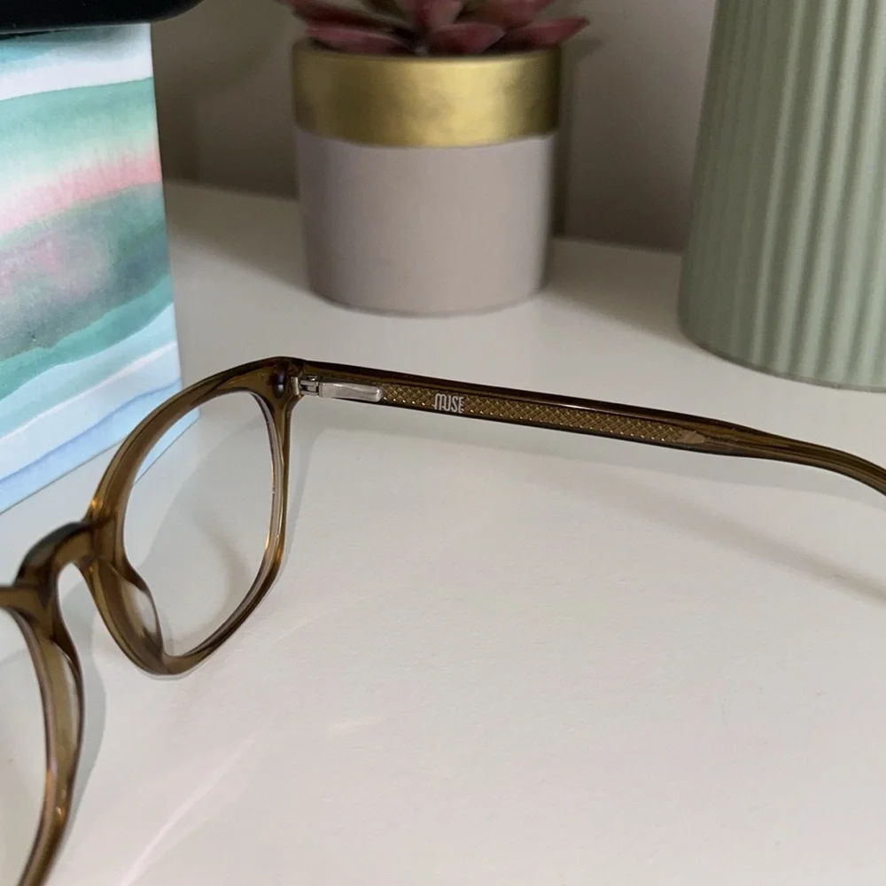 Muse “Andrew” brown glasses